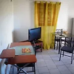 Bungalow With 2 Rooms In Saint Francois, With Furnished Garden And Wif